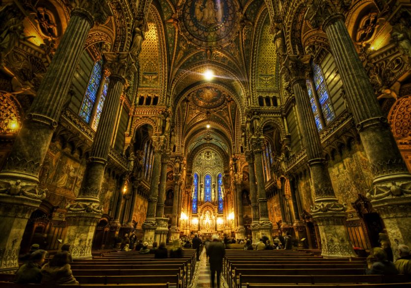 Trey Ratcliff: The Grandeur of Notre Dame 